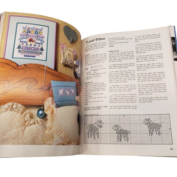 Christmas Cross Stitch All Through The House Vanessa Ann Collection Hardback - Picture 4 of 13